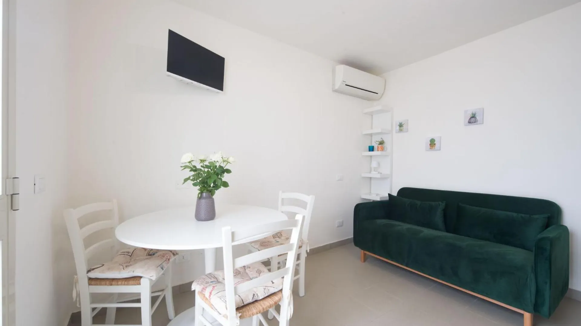 Holiday Home Casa Giuditta By Interhome Λίντο ντι Καμαϊόρε 0*,